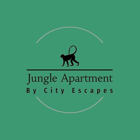 Jungle Escape, City Apartment With Parking & Terrace Chester Zewnętrze zdjęcie
